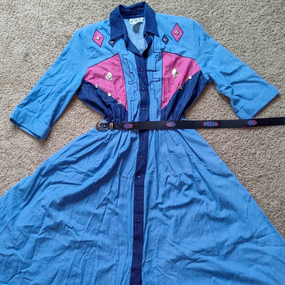 🤠SOLD🤠Vintage Western Dress